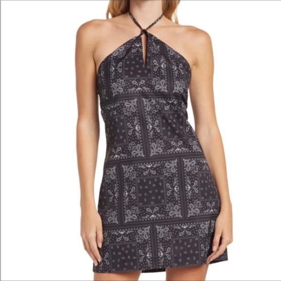 Elodie Dresses | Elodie Bandanna Paisley Halter Mini Dress Size M Black White Nwt | Color: Black/White | Size: M | Hirrisd22's Closet